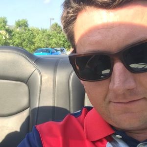 Meet your Posher, Jason